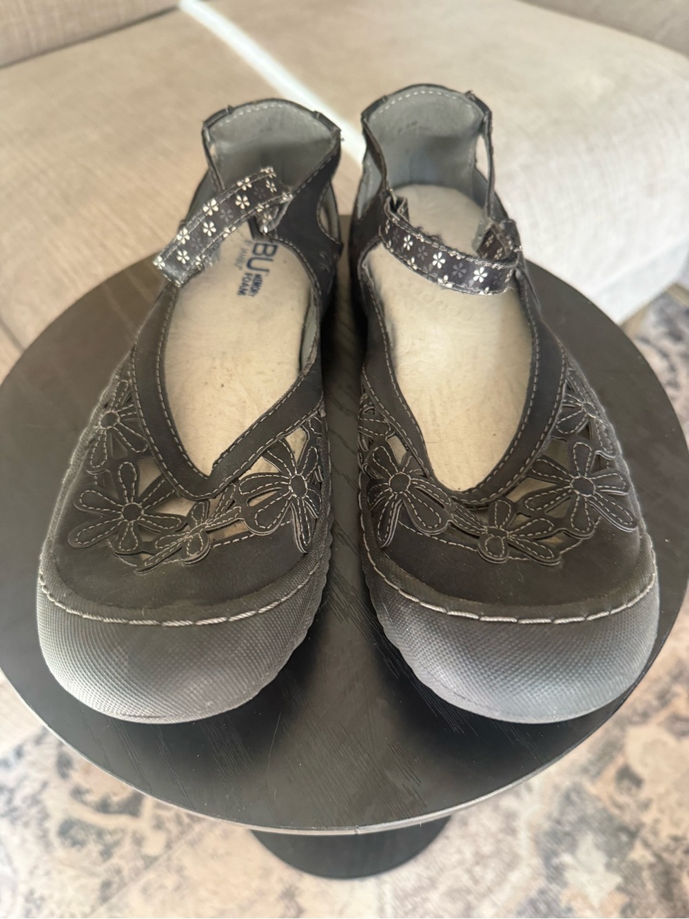 JBUWomen’s Wildflower Mary Jane Casual Shoes SZ 8.5